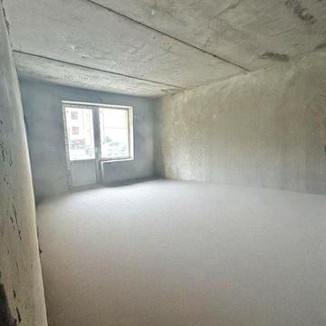 Продаж чорновоі  2к квартири , будинок 2014 року , центр міста.