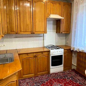 Оренда 1кімн Воскрсенка,вул. Микитенка 9, з собачкою можливо