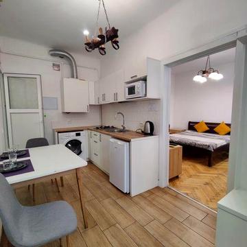 Оренда 1 кім квартира Центр ,Староєврейська, вікна в двір,ц.400 у.о