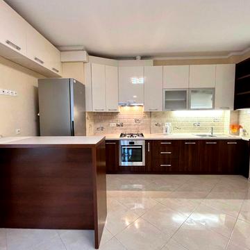 Оренда 2-во кімнатної квартири вул. Порохова