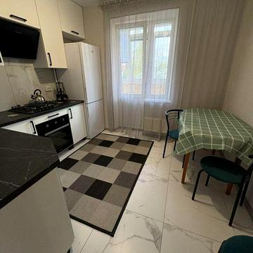 Оренда 1 кім квартири 2/9 з свіжим ремонтом в центрі