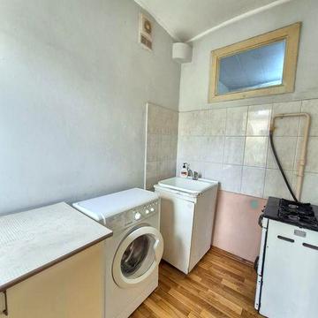 Здам 1-к квартиру на Доброхотова!метро Академмістечко 5хв!