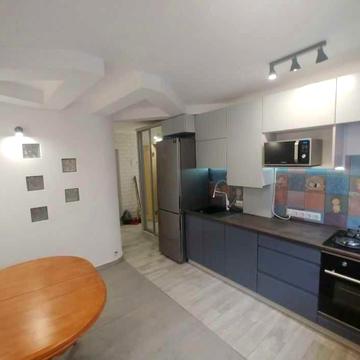 Продаж 2-кімн. квартири по вул. Полтавська, сталінка