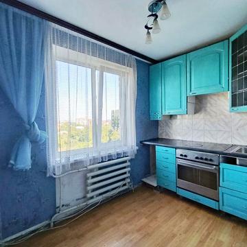 2к квартира в районі ринку Урожай