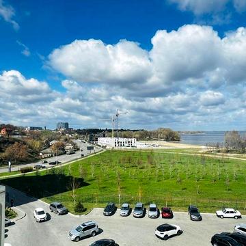 Продаж видової 3-х к. квартири
