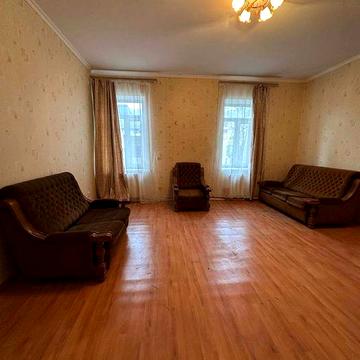 Продам 1-кімнатну квартиру в центрі Молдаванки!