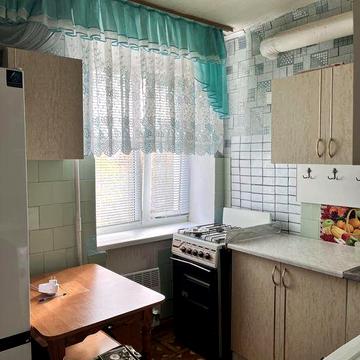 Продається затишна 2-кімнатна квартира з меблями та технікою — заїжджай і живи!