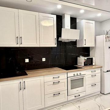 Квартира кухня/ студіо + 2/х кім