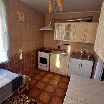 Сдаю 2 комнатную квартиру Лески