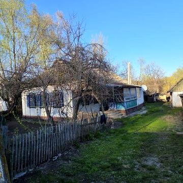 Продам будинок  з землею