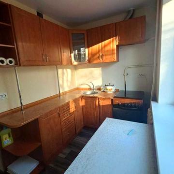 Здам 1 кімнатну квартиру Житомир р-н сінного ринку