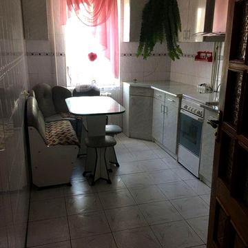 Оренда 3 кімнатної квартири на довготривалий термін.