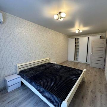 Оренда простора 1к квартира. Центральний Парк!