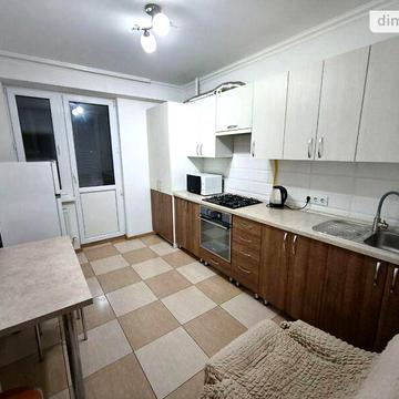 Довгострокова оренда 1к Квартира Кравченко Уляни вулиця