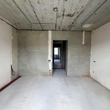 Продається 2к квартира у м.Долина