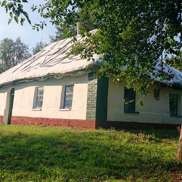 Продам будинок, або здам в оренду переселенцям.