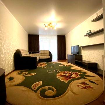 Сдам двух комнатню квартиру