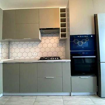 Довгострокова оренда 1к Квартира Кричевського Михайла вулиця