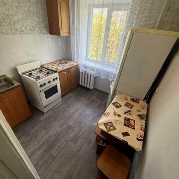 Вільна Здам 1 кім на Аврорі