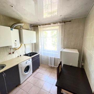 Оренда 2 кім квартири в Центрі.