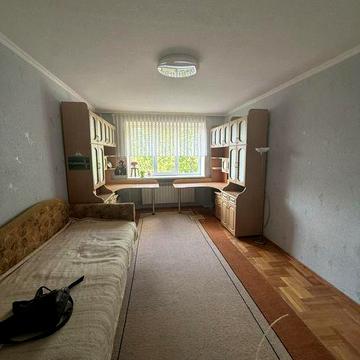 Продаж квартири в цегляному будинку