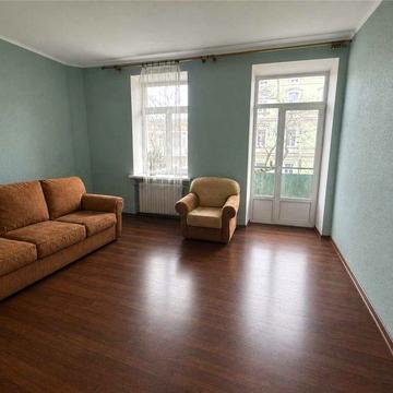 3-комнатная в Центре | 76м² | 2 балкона