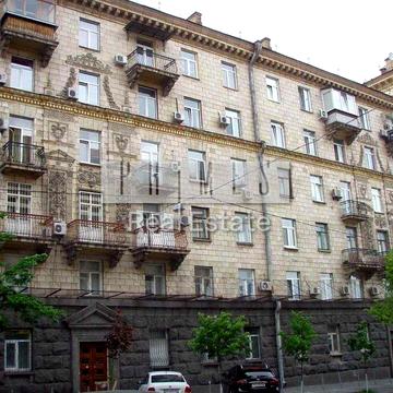 Продаж 2к квартири, вул. Євгена Чикаленка, 2-4/7, Шевченківський р-н, Центр