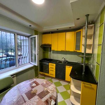 Продаж 3к Закревського 39А.Держпрограми+