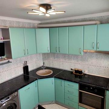 Продаж 3к квартири, метро Мінська-5 хв пішки, Левка Лукяненка вул, 13