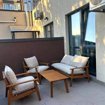 Набережна Перемоги вул., 68