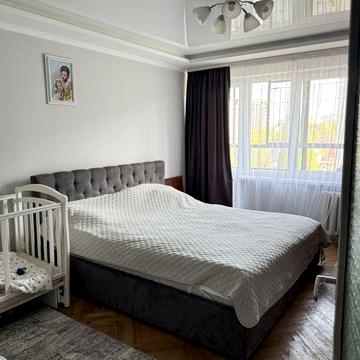 Продаж 2к.чешки на Мазепи