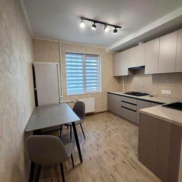 Перша здача квартири на Митниці, новий ремонт