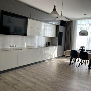 Сдам с июня вид моря ЖК Париж длительно модно животное