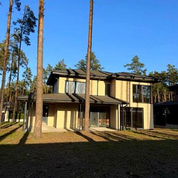 Якісний котедж з автонавісом у закритому містечку, вигідне розтермінування ! ЛІС! Можливий продаж з ремонтом !