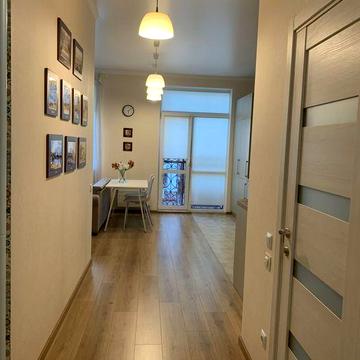 Довгострокова аренда / студія 42 м , театр Музкомедіі/ від хазяйки