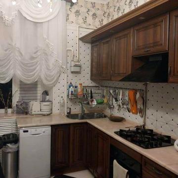 Продається 2-х кімнатна квартира в сталінці Молдованка