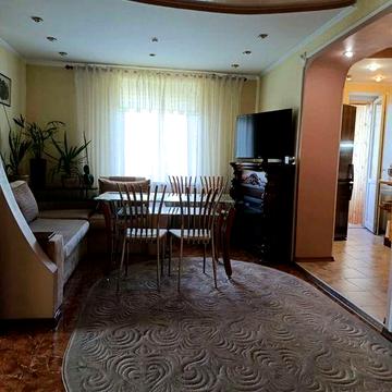 Продаж затишної, комфортної квартири  м. Вирлиця/Бориспільська , Ташкентська 33