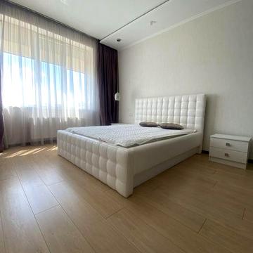 Оренда  2 кімнатної квартири  вул.Собранецька