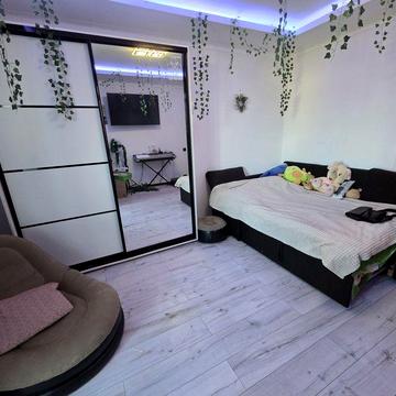 Чудова 3-кімнатна квартира