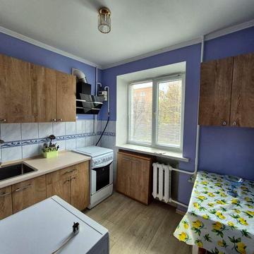 Здається 2 кімнатна квартира в районі Хімселища