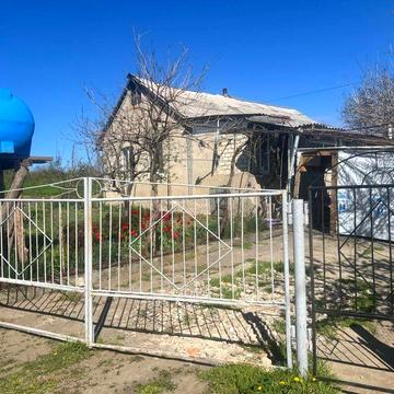 Продається будинок,Одеська область,смт Любашівка