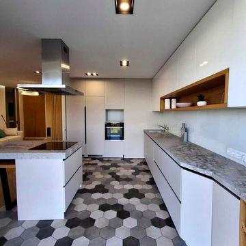 3-кімнатна квартира . ЖК " Паркові озера" . Метро Дарниця.