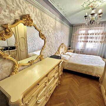 Андрія Малишка вул., 19