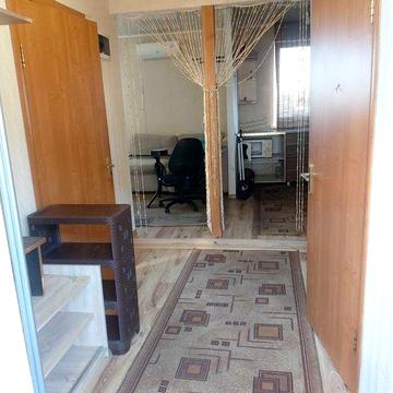 Здам від власника 2х кімн. кварт. на Академічному