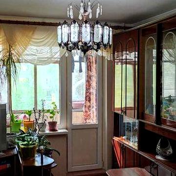 Продажа 3-х к. квартиры в Корабельном районе на третьем этаже