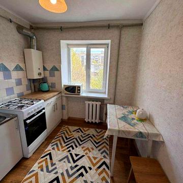 Оренда 2к.  квартири на вул. О.Поля, буд. 129