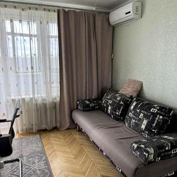 Здаємо в оренду однокімнатну квартиру, Вереснева, буд.17