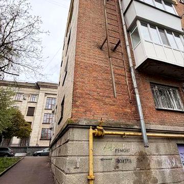 Оренда 2кім на Рильського