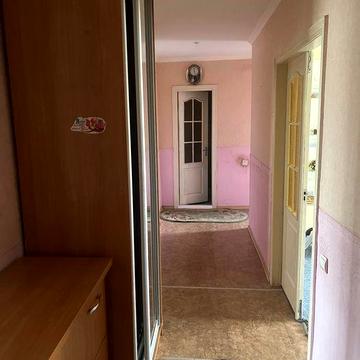 Здається квартира