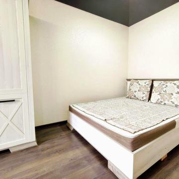 Вільна на будь-який термін але бажано на довготривалий